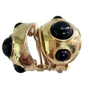 Vintage Goldtone Black Cabachon 3 Stone Clip Earrings